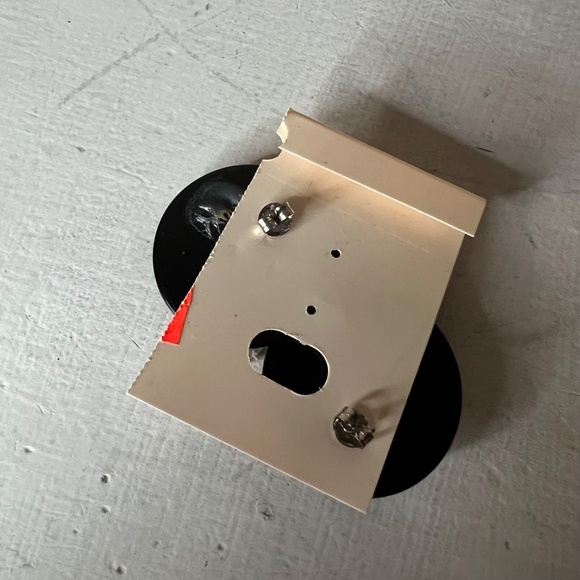 Vintage Worry Doll Earrings Post Round Disc Inca Peru Guatemala Jewelry Boho - Picture 2 of 3